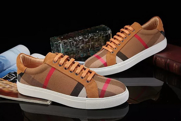 Burberry Fashion Men Sneakers--032